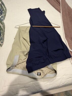 Under Armour Two-Tone Performance Shorts in Navy & Khaki